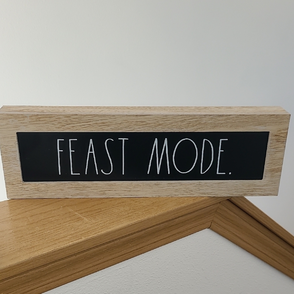 Rae Dunn Black and Tan 'Feast Mode' Sign